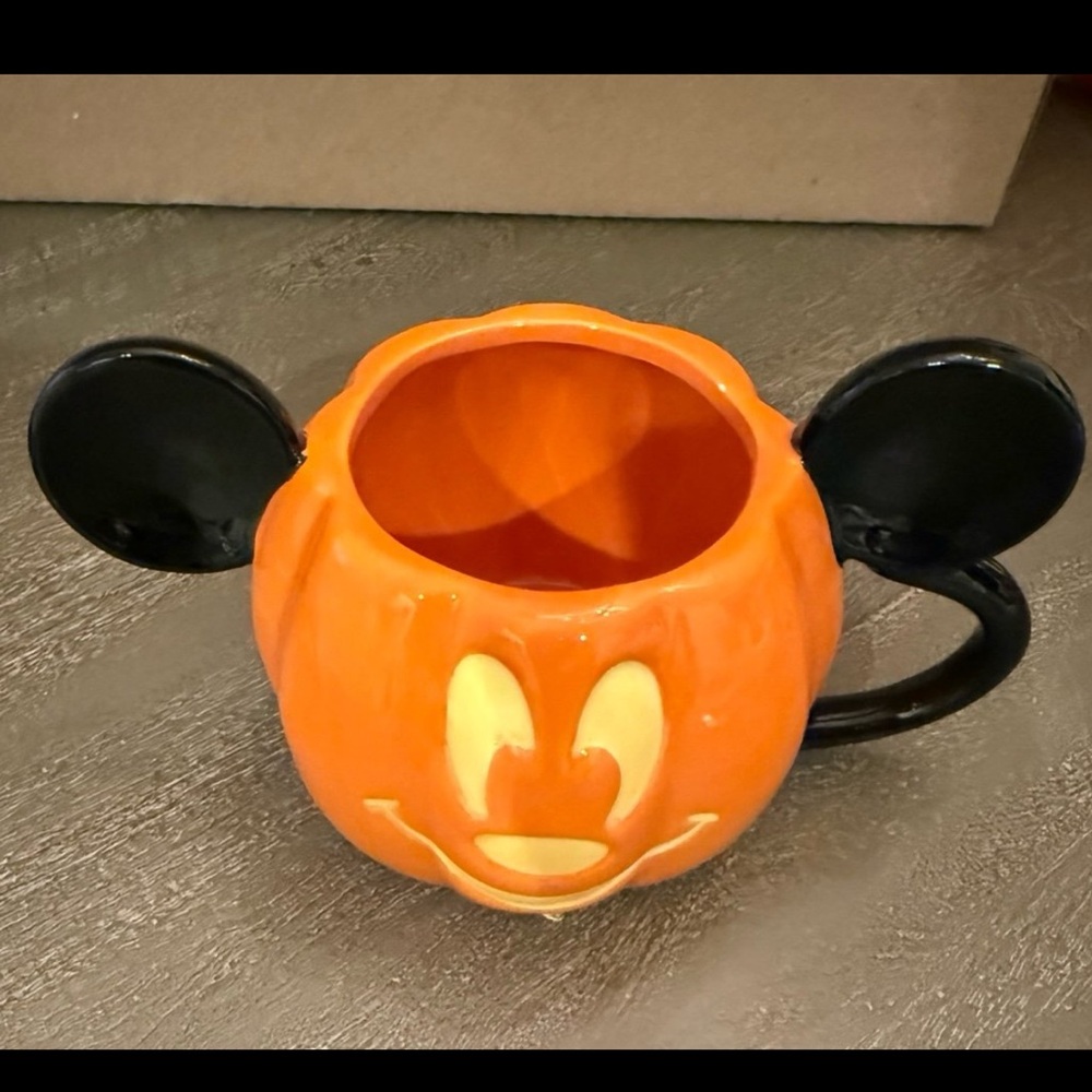 Mickey Mouse Disney Pumpkin Mug NWOT